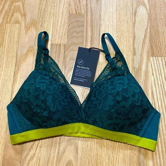 knix Other - Knixy Lace Deep-V Bralette - Emerald limited edition